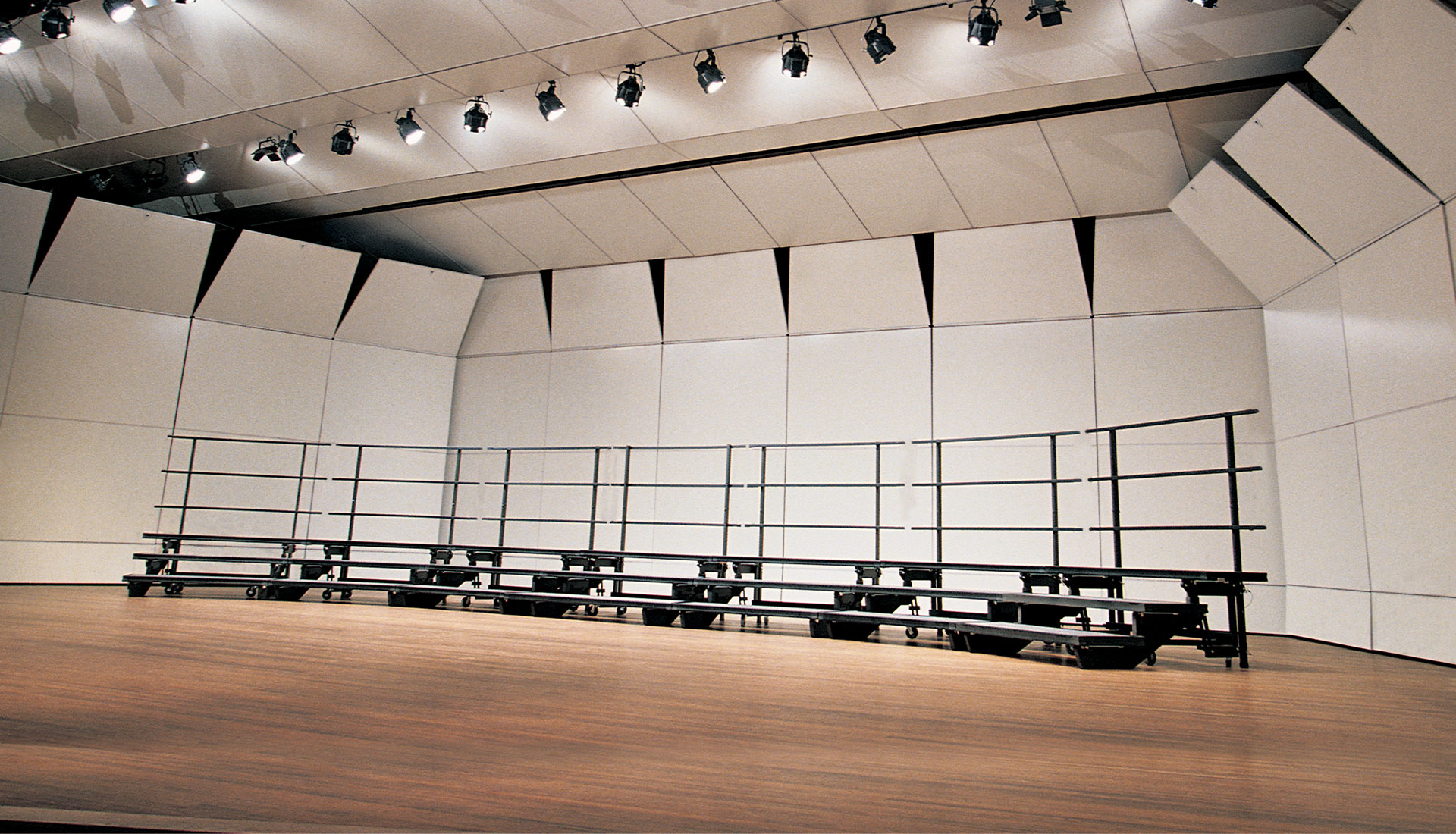 Signature® Choral Risers Wenger Corporation