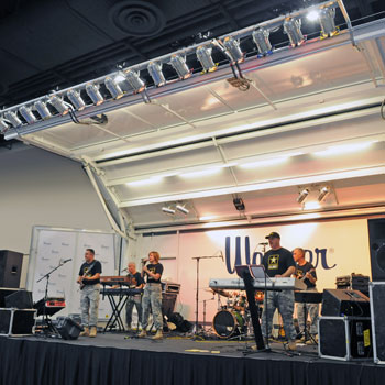 Wenger's Showmobile is the all-in-one towable, professional stage that will help you create memorable outdoor events.