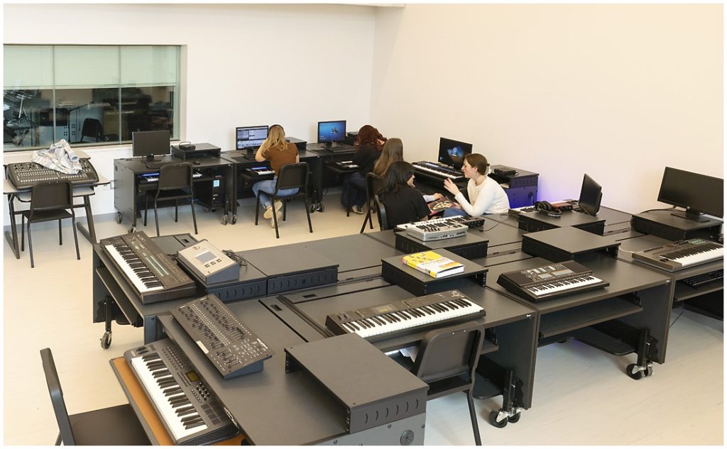 Music Technology Lab2